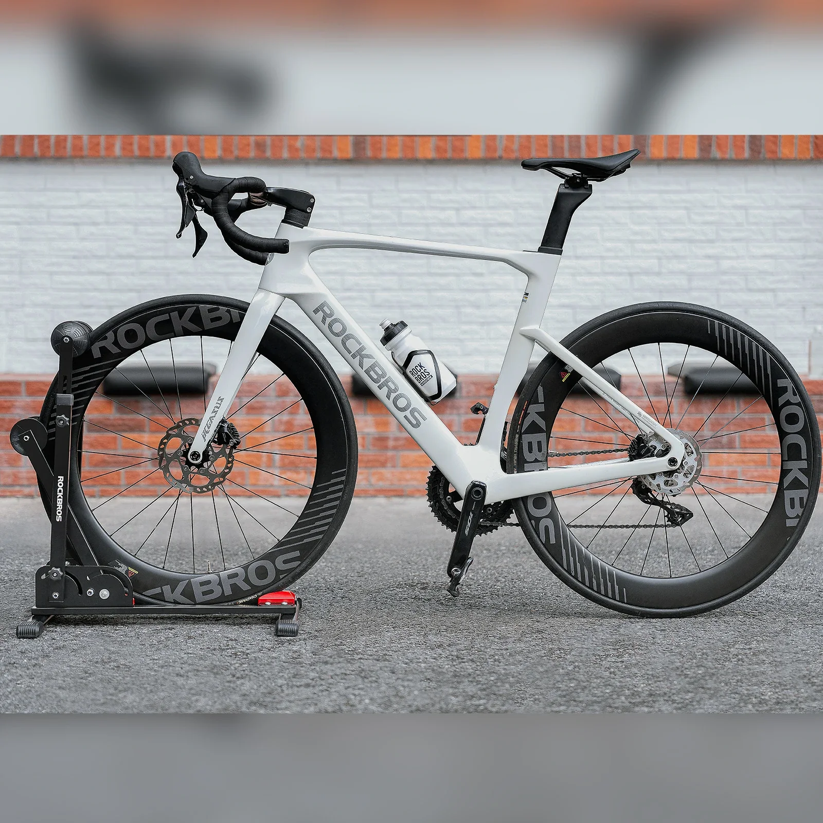 Bike Floor Stand Foldable Steel Bicycle Rack - Image 8